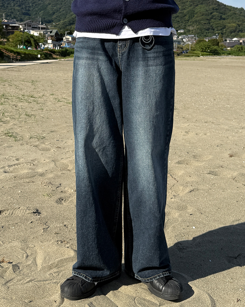 ヒゲウォッシュストレートワイドデニムパンツ | ファッション通販