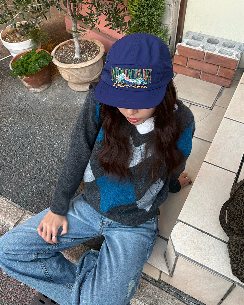 マウンテンステッチライトストレートキャップ