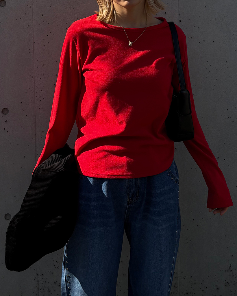 スクープドネックフリースロングＴシャツ