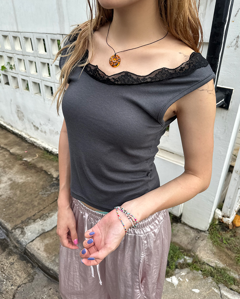 ワイドレースUネックタンクトップ