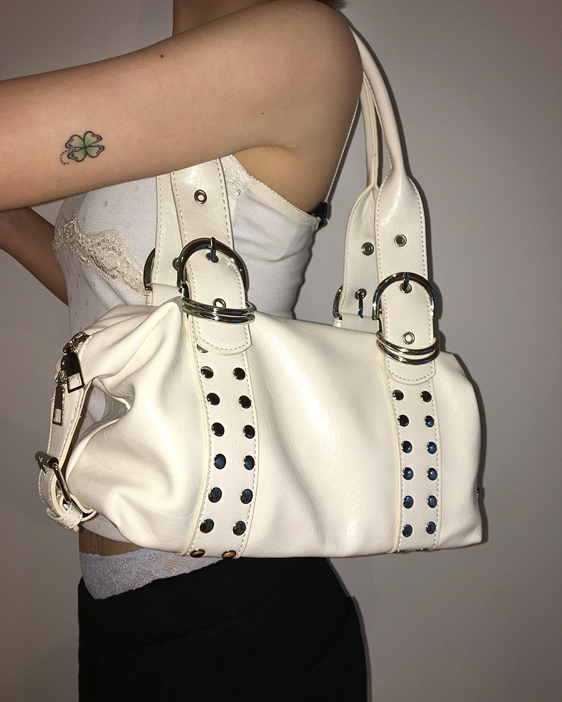 ダブルリベットベルトレザートートバッグ