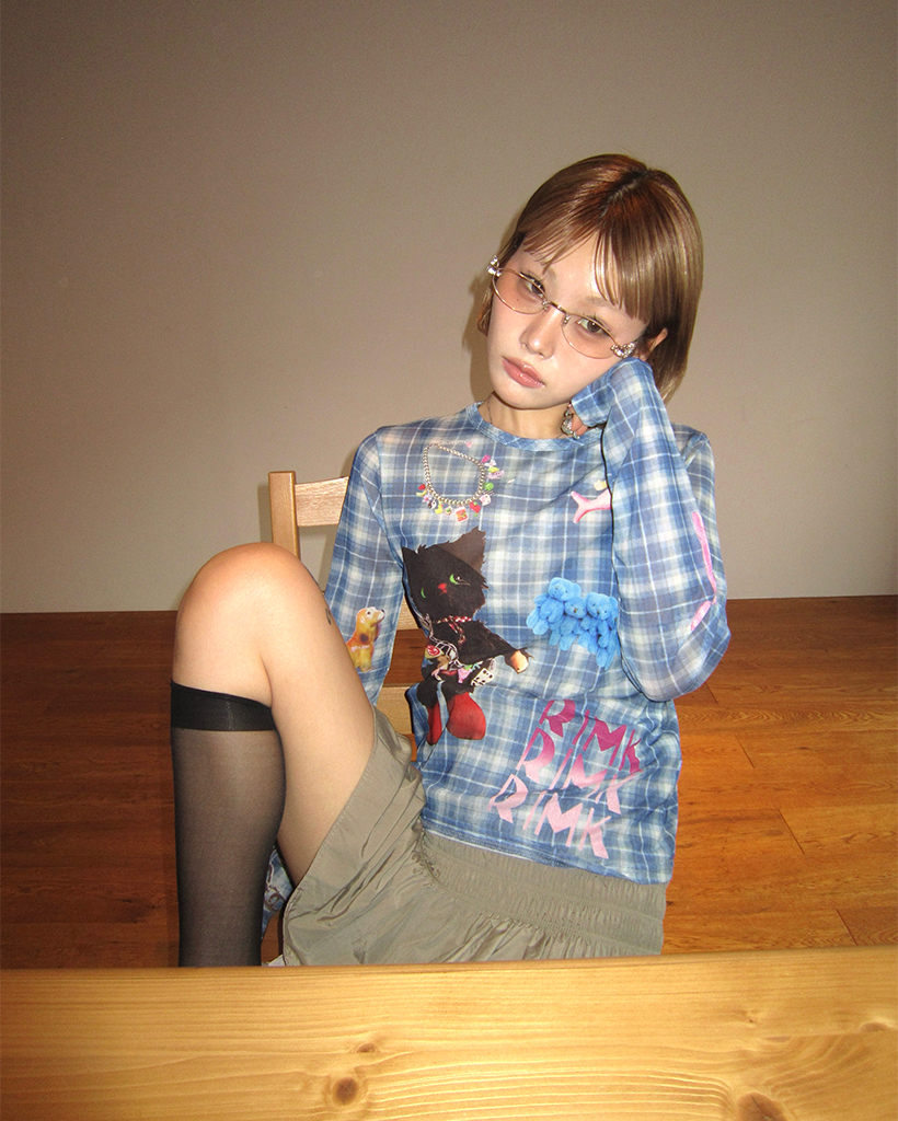 ユニークプリントタータンチェックロングTシャツ