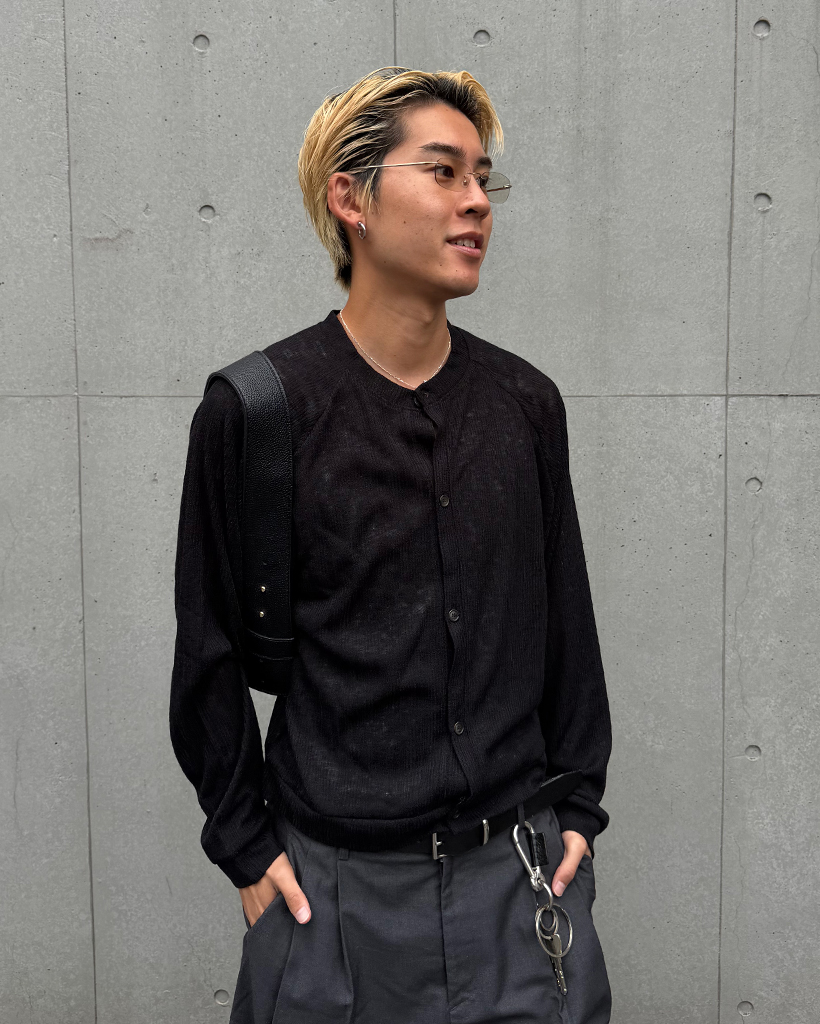 ラウンドネックリネンカーディガン
