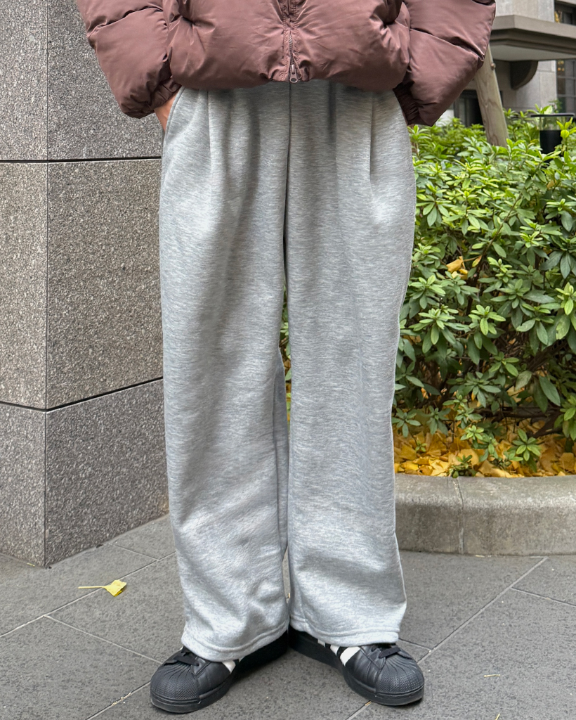 ワイドフィット裏起毛スウェットパンツ