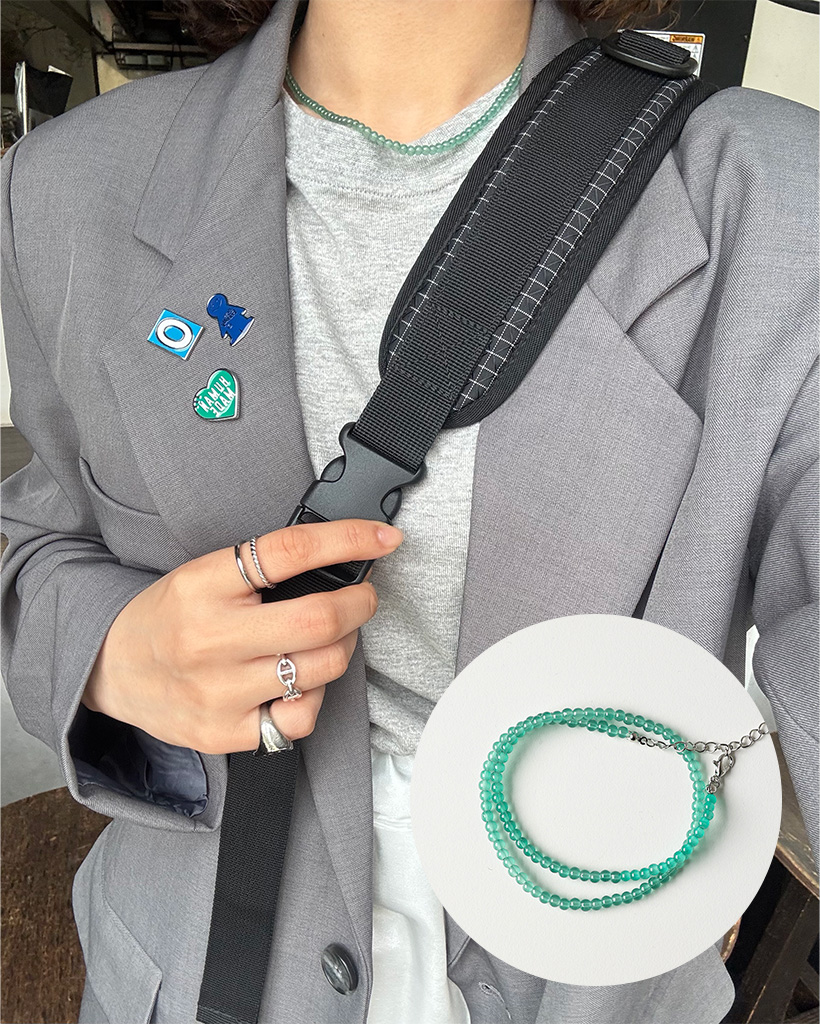 ビーズネックレス