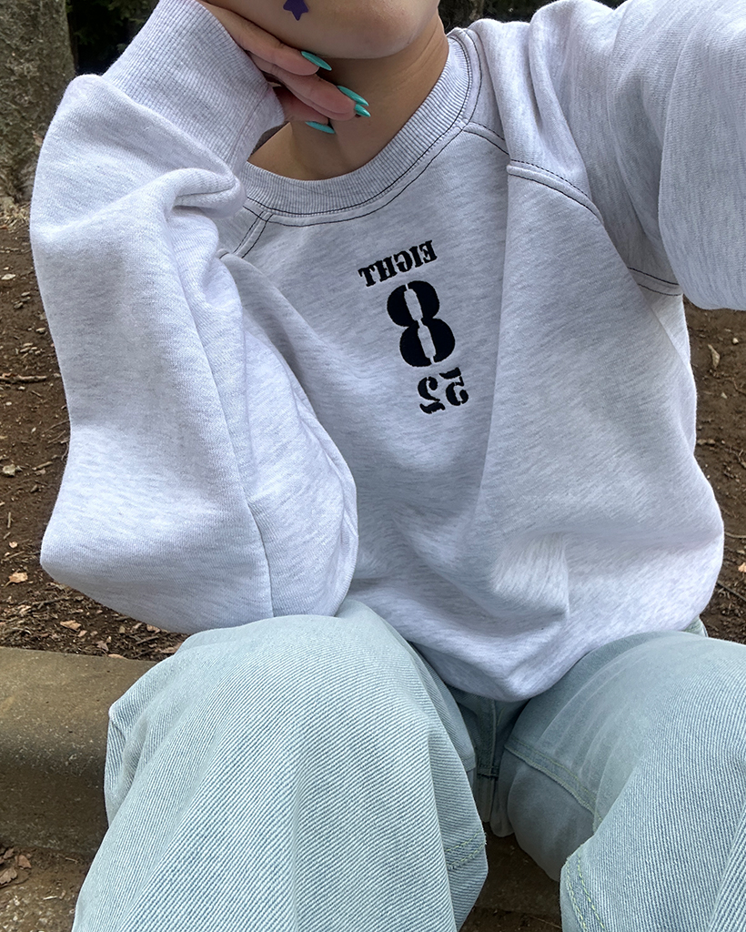 エイトステッチラグランスウェットシャツ