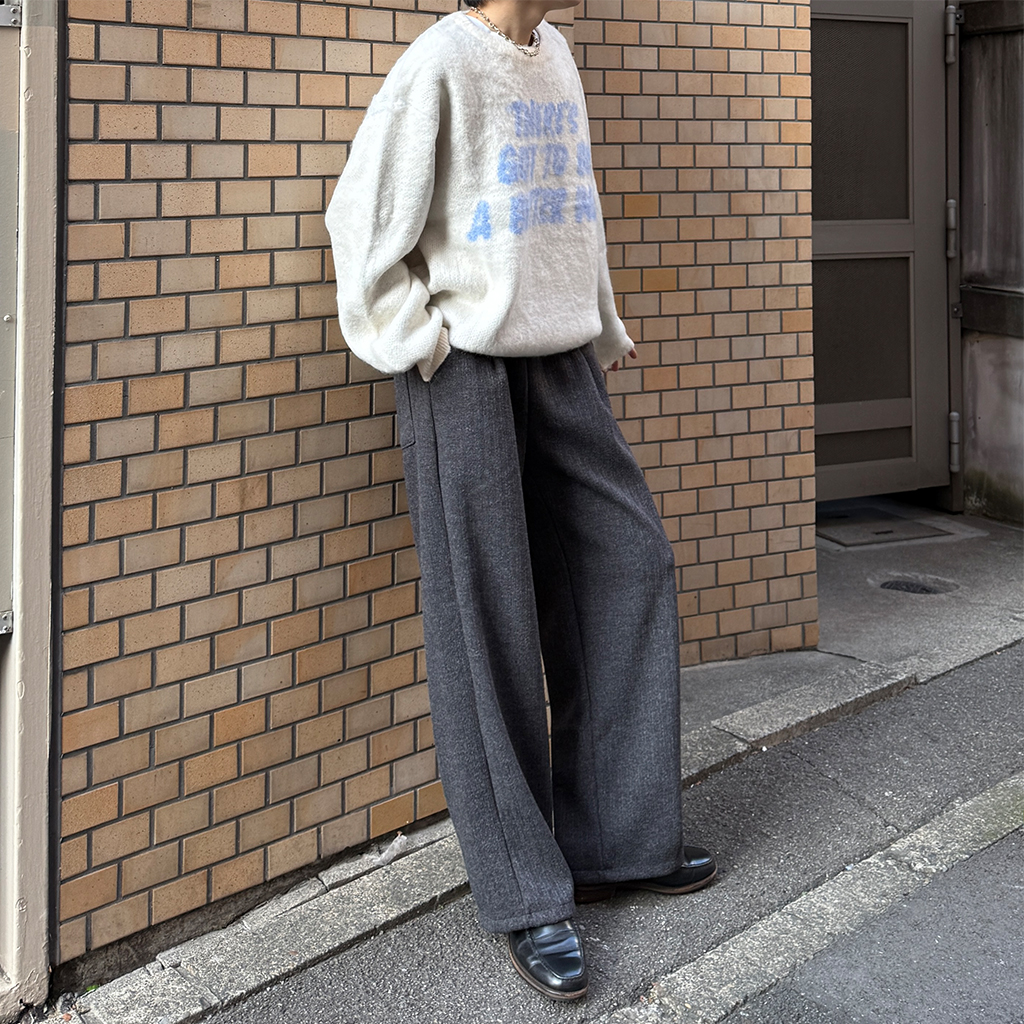 BEST 50](ユニセックス)レタリングブラッシニット