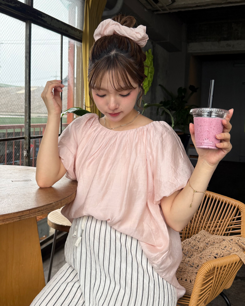 シュシュセットギャザーバルーンスリーブブラウス
