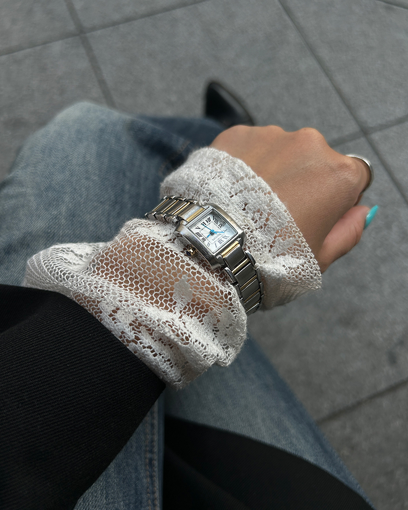 メタルバンドスクエアハンドウォッチ