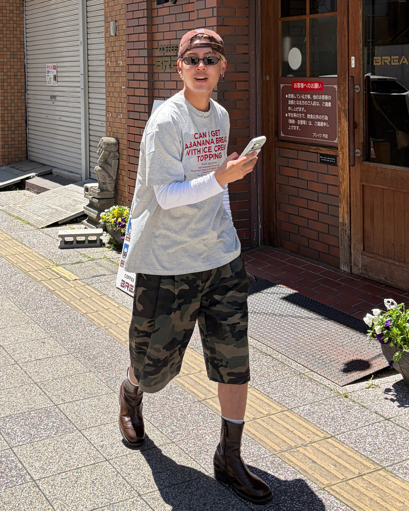 タック入りチノコットンバミューダパンツ