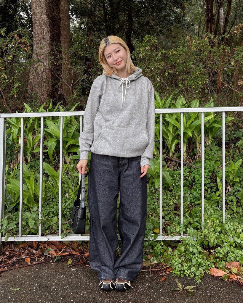 （ユニセックス）裏起毛シンプルカンガルーポケットパーカー