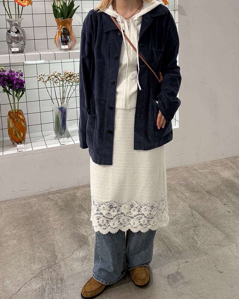 ワイドフラワーレースヘムニットスカート