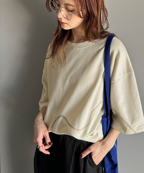 立体感のある刺繍がトレンドムード。paeanバック ウェーブコード