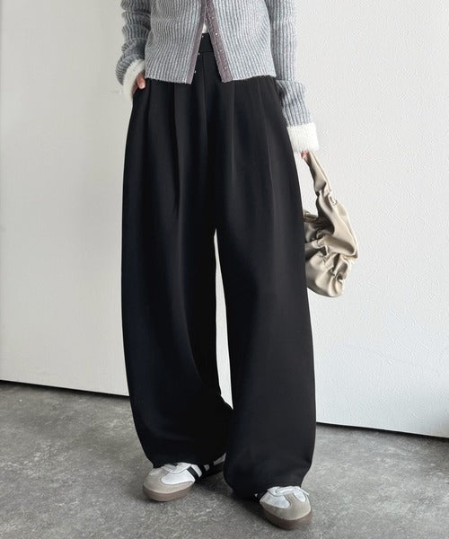 たっぽりシルエットに一目ぼれ。。3タックコクーンシルエット