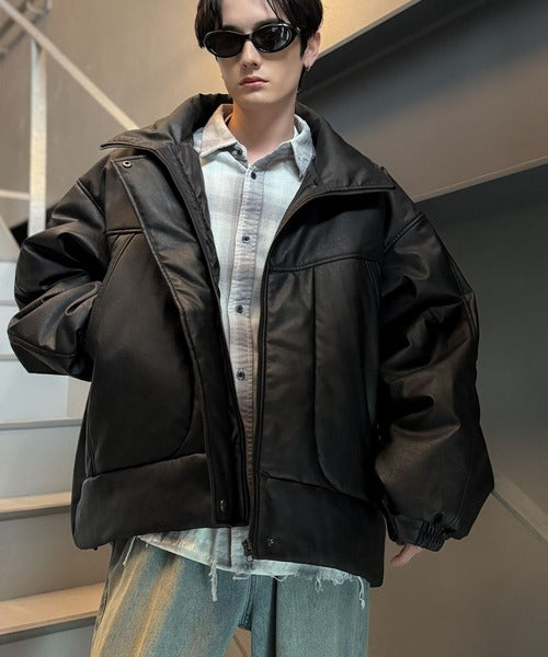 ヴィンテージ レザー スタジャン ブルゾン ジャケット ボアロゴ 中綿 防寒古着 Javaジャバコラボ》寒さ知らずの防寒力！高級感あふれる中綿フェイク