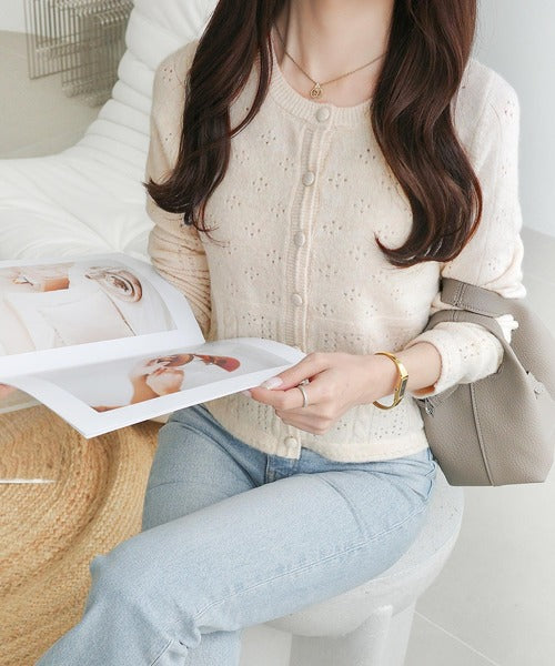 mily bilet】編地でこっそり、女の子っぽ。アイレット柄くるみボタン