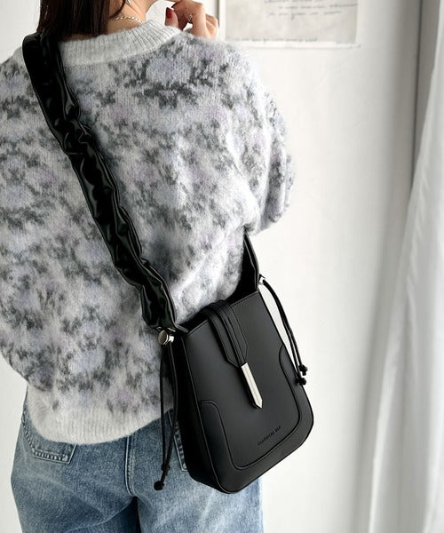 ドロースハンドルフェイクレザーフラップハンドル2Way