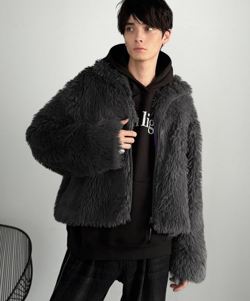 [超美品]IIROT ショート丈 ジャケット ブラック F Classical Origin】「一瞬で惹かれる。」シャギーファーショート裏配色