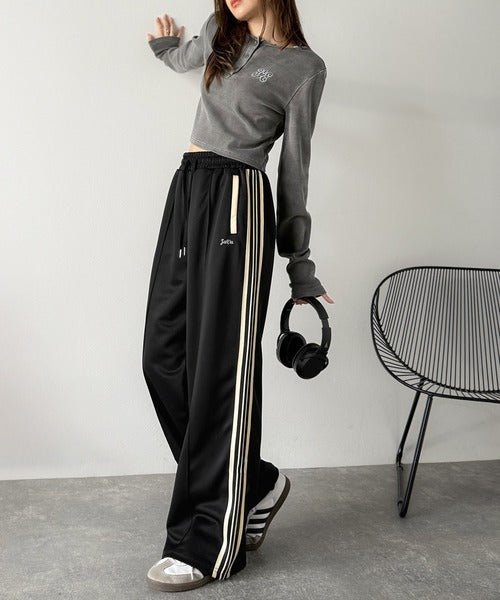 JaVaジャバコラボ》配色ラインで魅せる大人リラクシー。サイドライン