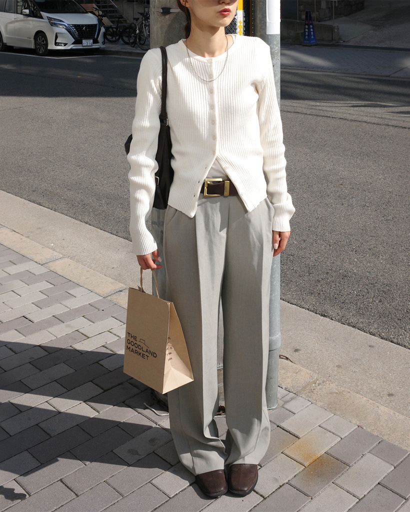 ワンタックストレートスラックス