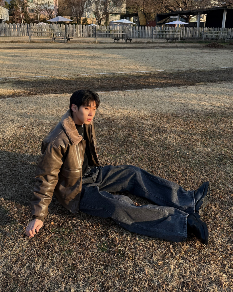 スタニングルアー ノーカラー リアルムートンコート えんじ色