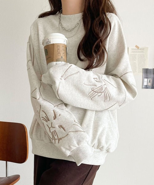 袖に遊び心を忍ばせたラク可愛い一枚♪袖ネコ刺繍裏起毛PO ce1050327