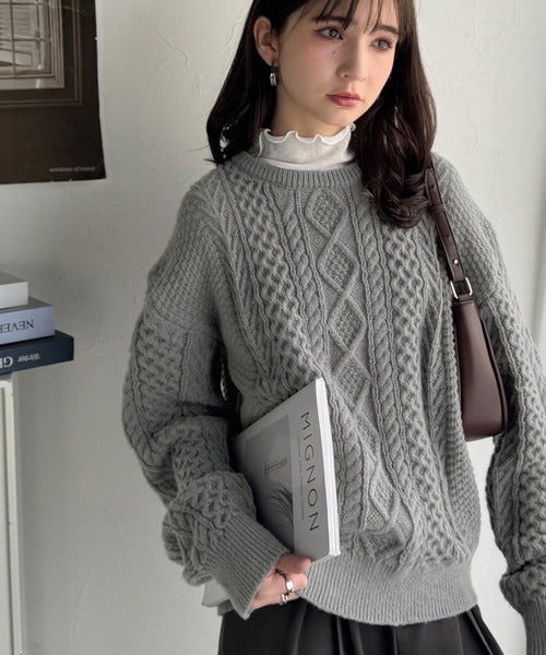 クラシカルなアラン編みが映える♪秋冬ムードをグッと高めるケーブル