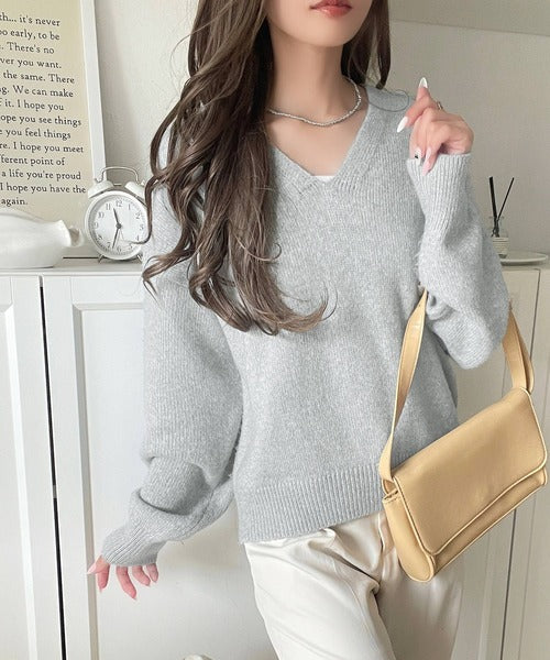 ふわっと軽やか◎メランジ調Vネックニットプルオーバー（長袖