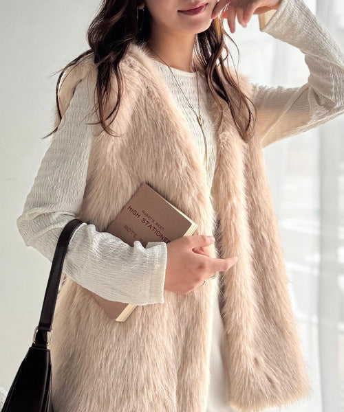 高級感をレイヤード。ふわふわミックスシャギーファーベスト ce1010457