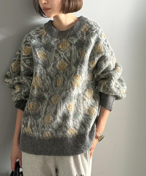 ヴィンテージライクなデザインで上級見え◎アンティークラグモチーフ柄