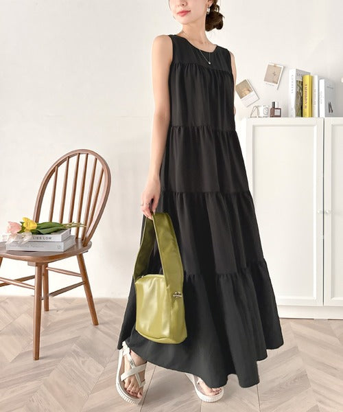 洗練された大人フェミニン。 前後2WAY4段ティアードワンピース（ロング