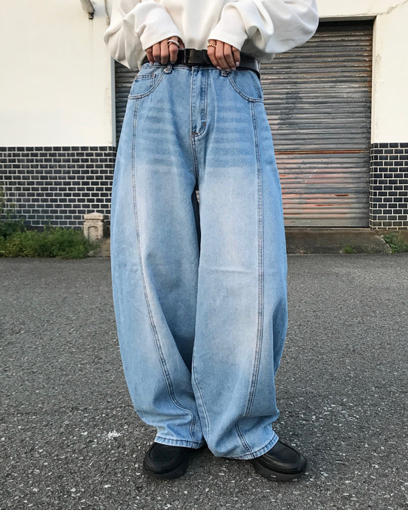 ワイドバルーンデニムパンツ