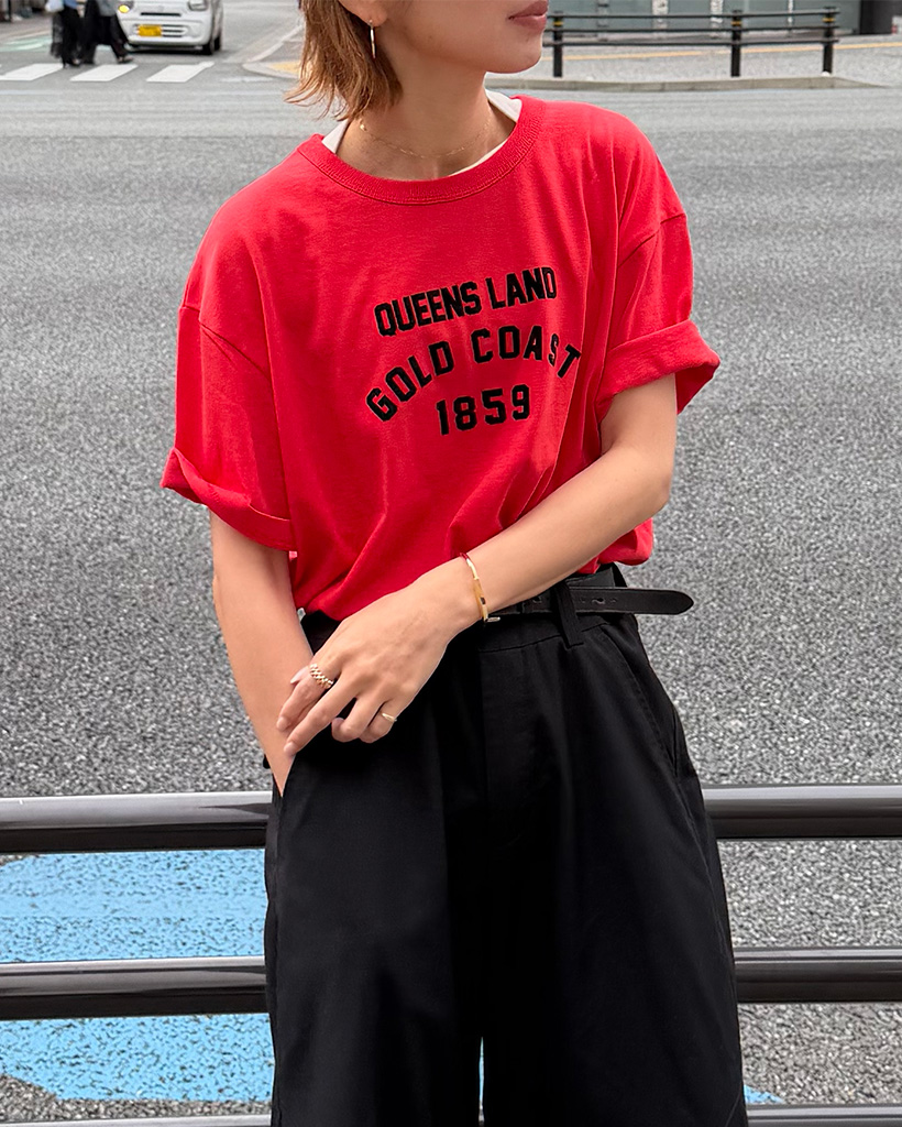 カレッジロゴ Tシャツ