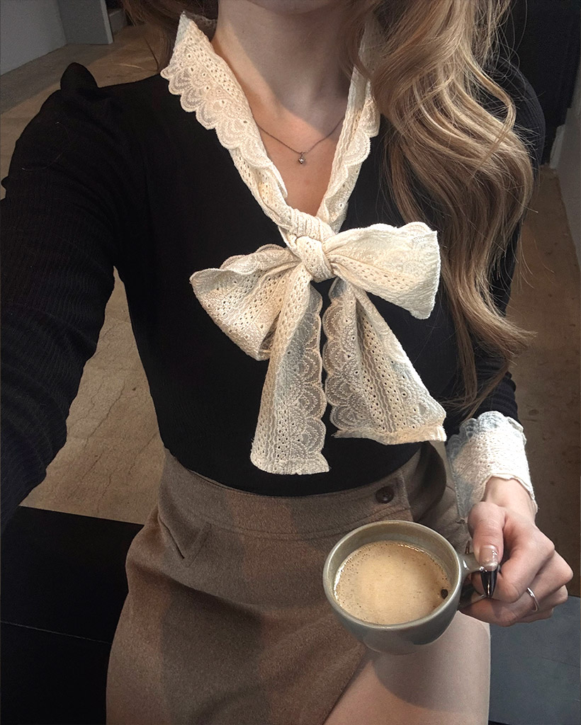 リボンレースブラウス