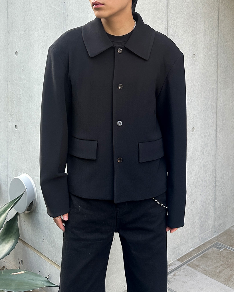 フラップポケットショートジャケット