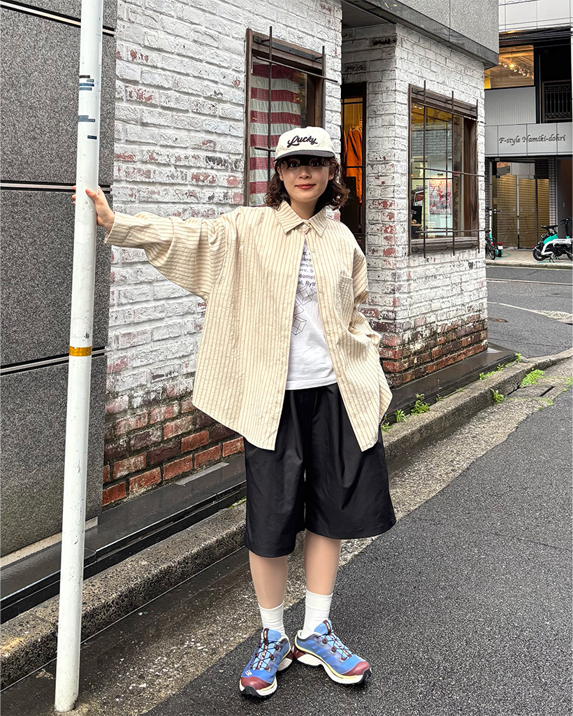 ストライプルーズフィットシャツ