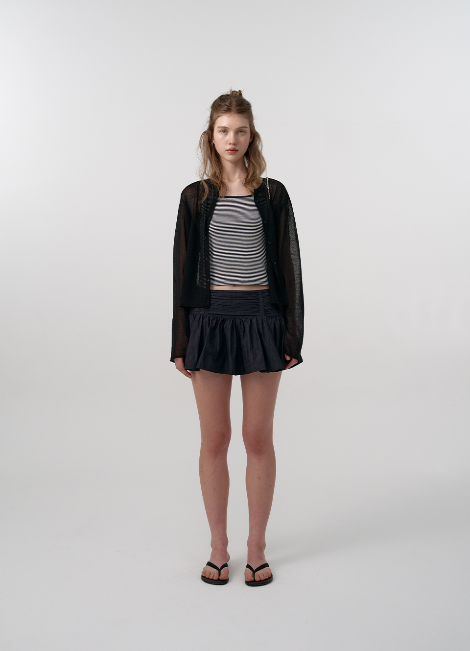 Hyled Linen Button Cardigan_Black | ファッション通販サイト NUGU