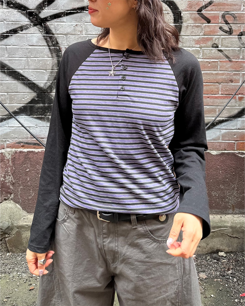 ボーダーヘンリーネックラグランロングTシャツ