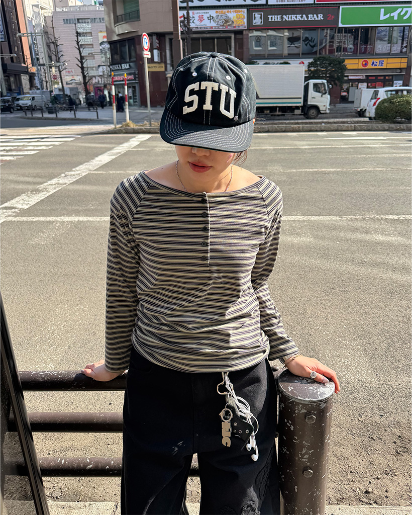 ボーダーボタンロングTシャツ