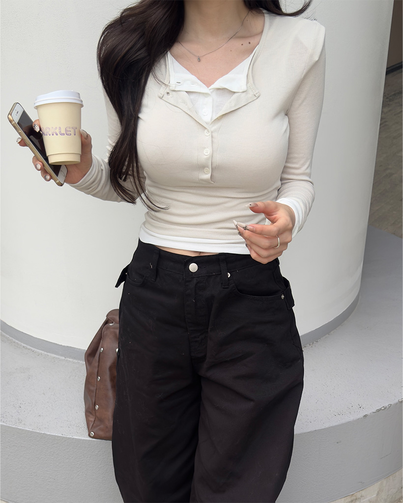 レイヤードボタンロングスリーブTシャツ