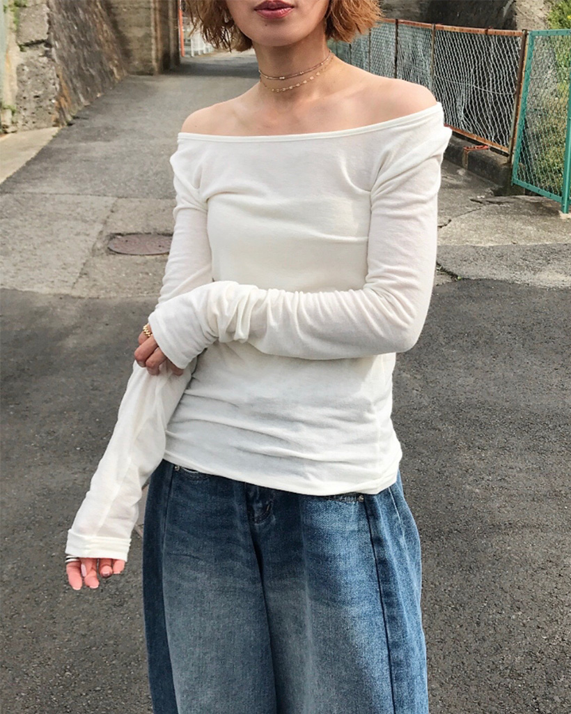 ボートネックロングTシャツ