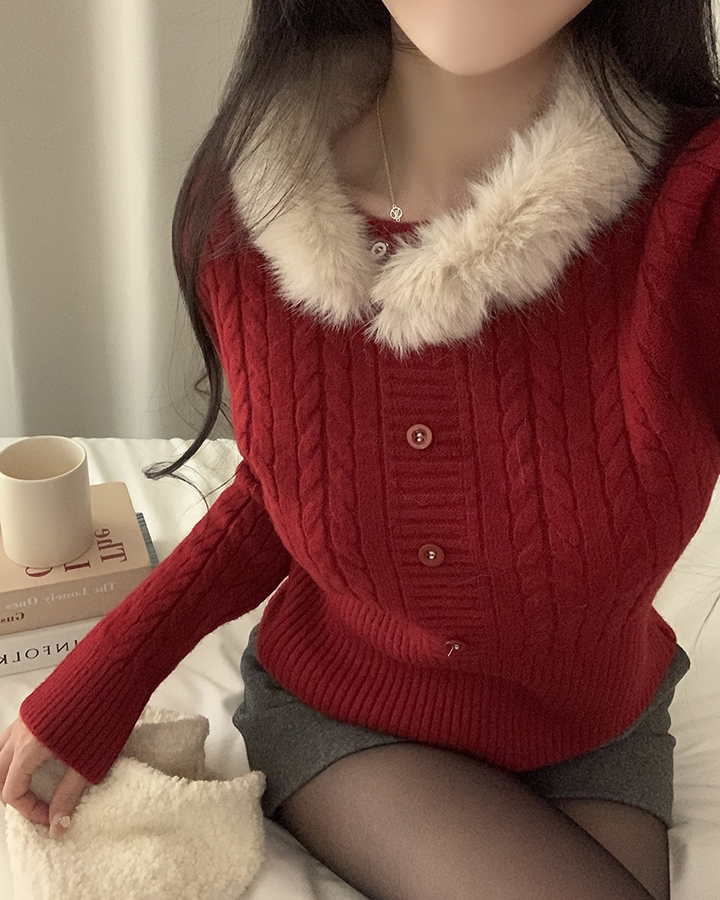 (4color)ファー襟付きケーブル編みニット