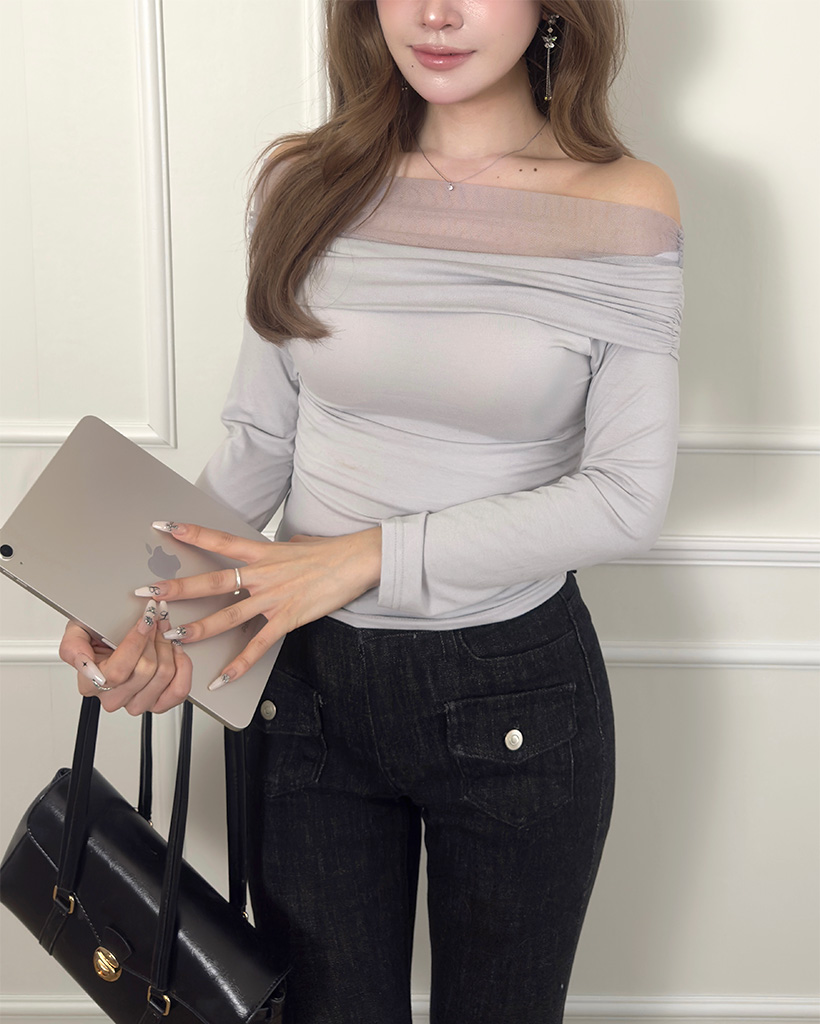 シースルーオフショルダーTシャツ