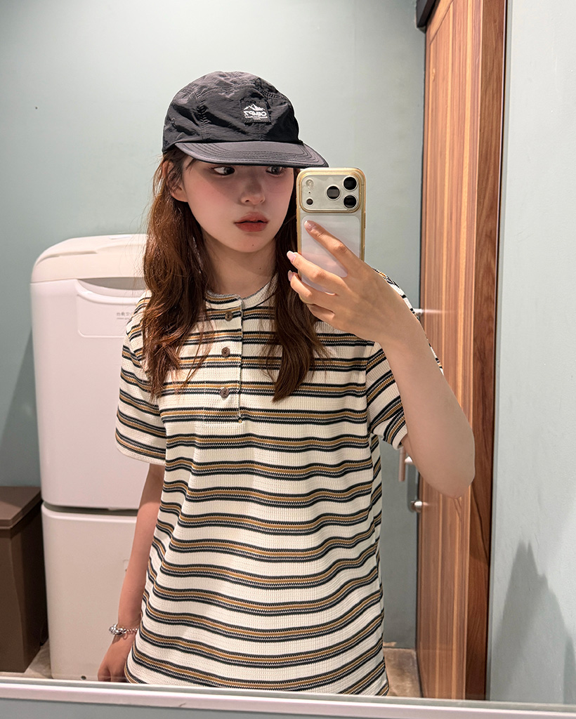 マルチボーダーヘンリーネックTシャツ