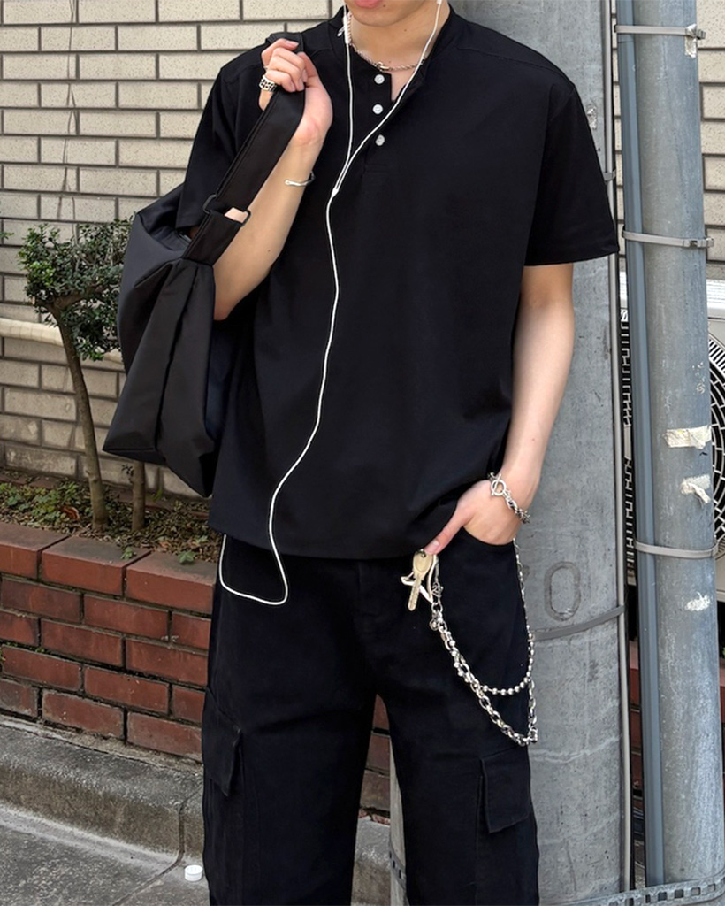 ヘンリーネックTシャツ