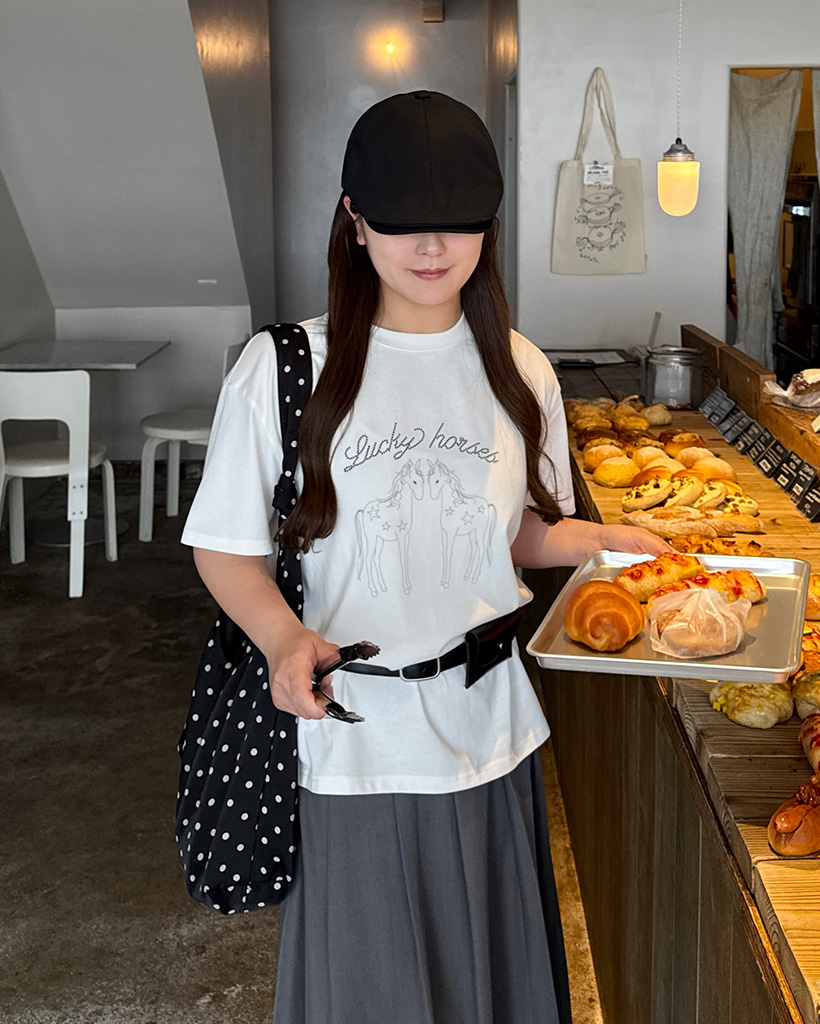 (ORIGINAL) ラッキーホースグラフィックTシャツ