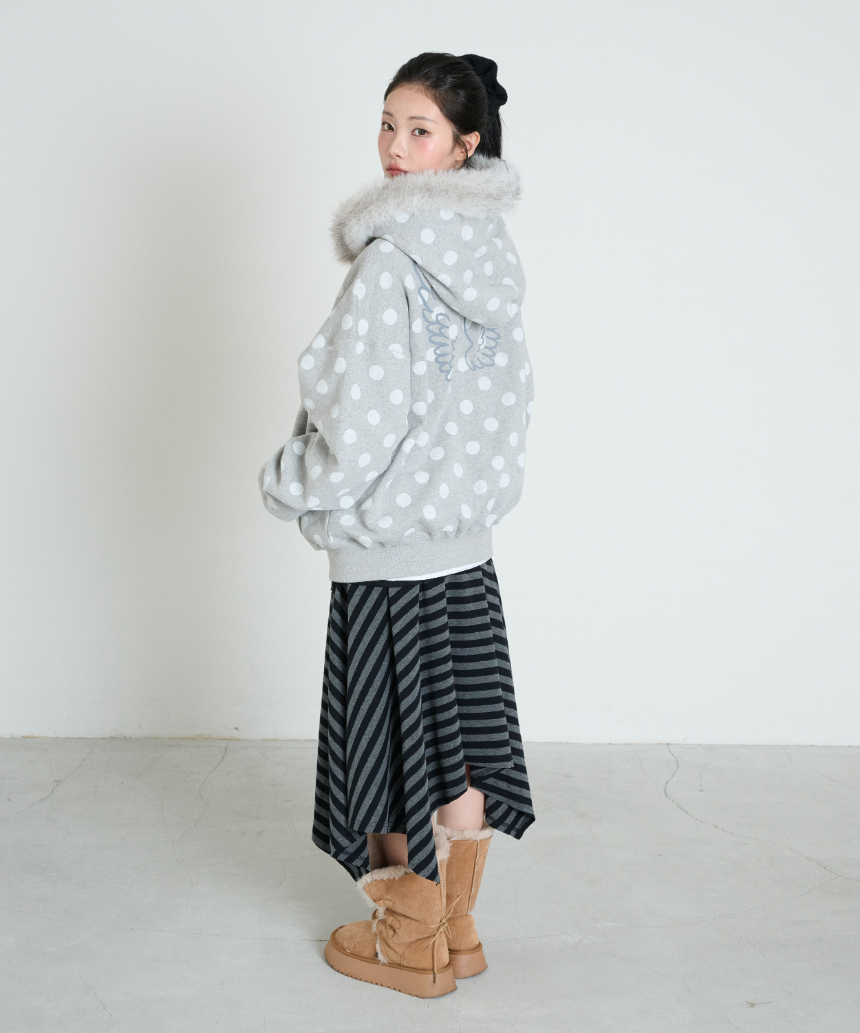 DOT WINGS FUR HOODIE ZIP-UP | ファッション通販サイト NUGU