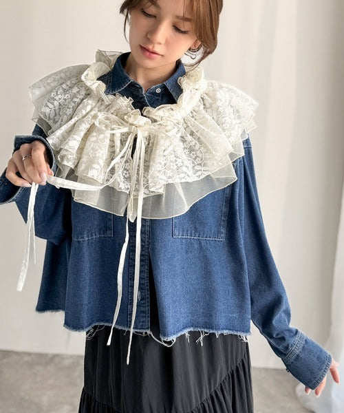 [HOLLISTER] レース フリル ピンストライプ トップス M HOLLISTER] レース フリル ピンストライプ トップス M