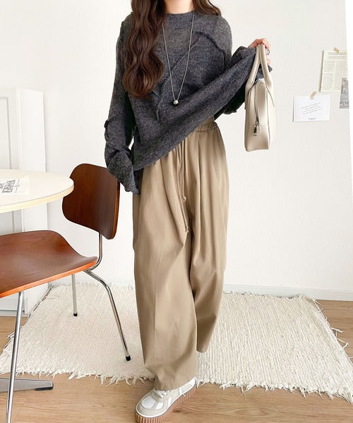 ゆるっと”が叶える、1秒垢抜け！モヘアタッチシアー変形タック柄