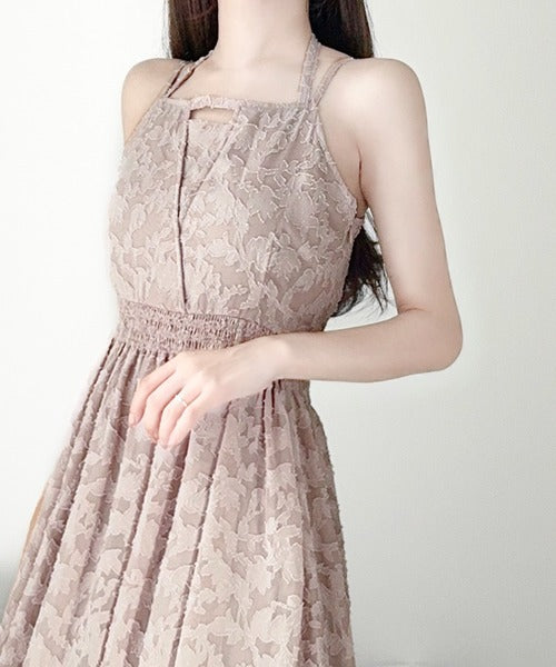 mily bilet】華やかに魅力引き立つ。シアージャガードチョーカー